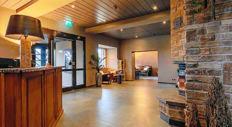 Naturhotel Sachsenbaude Oberwiesenthal - Indoor-Pool & Outdoor-Whirlpool — photo 5