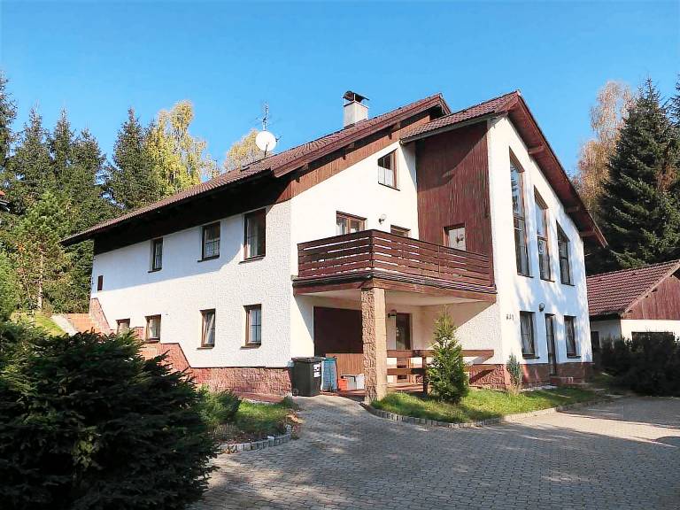 Apartment with 4 rooms for 14 persons in Harrachov