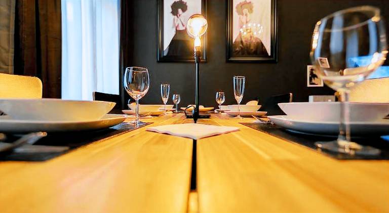 R38 - Artists luxury home — photo 5
