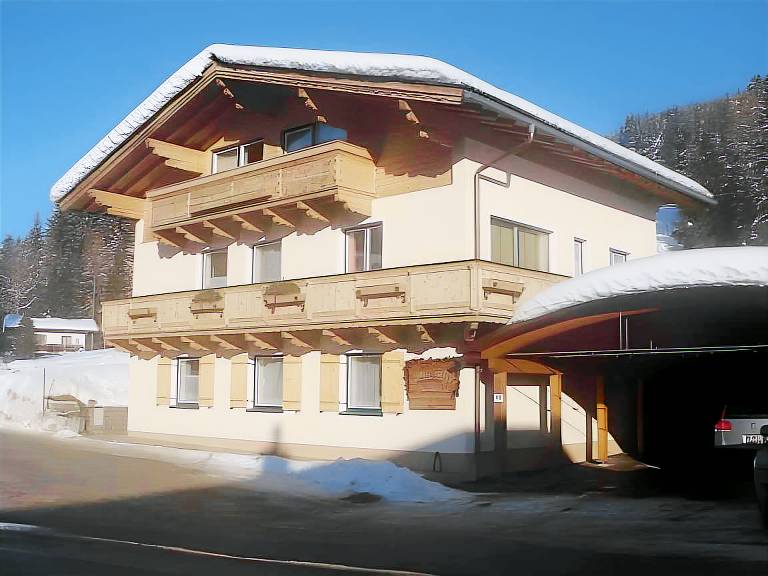 Charming holiday apartment | Close to the ski | Pets are welcome in Wagrain