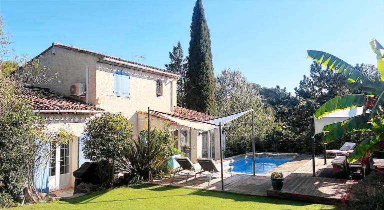 Fully equipped big villa with yard, BBQ & private pool | Pets allowed — photo 5