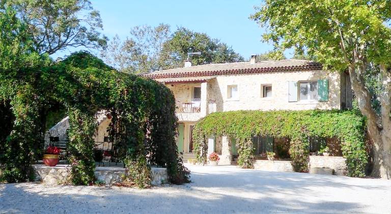 Mas de l'ile in Avignon