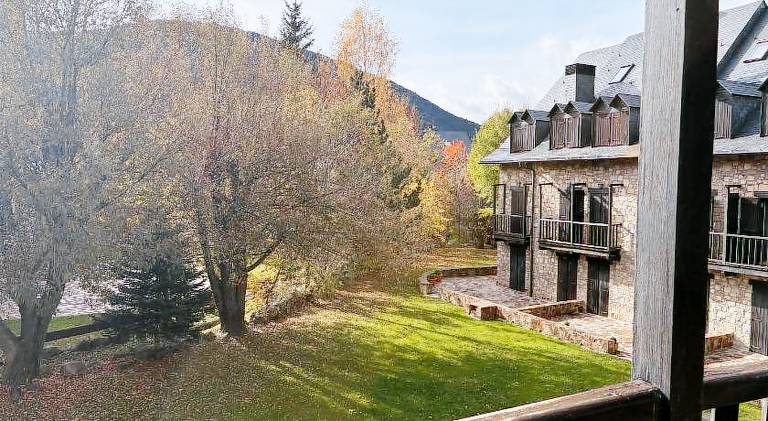 Lovely holiday apartment with pool | Pet-friendly — photo 5