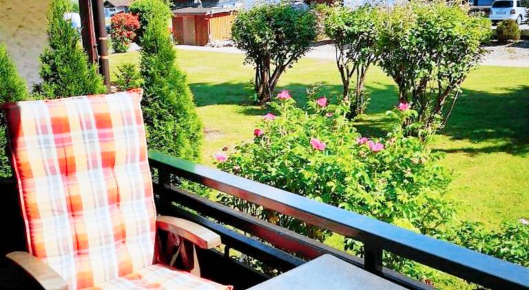 Rental apartment with pool — photo 4