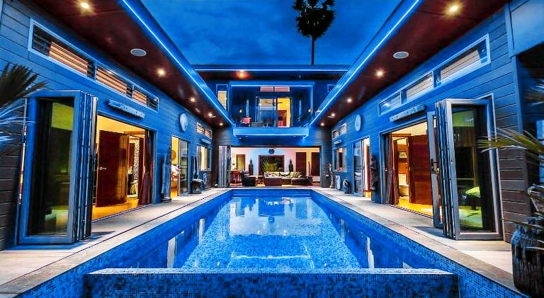 Villa with hot tub & pool in Koh Samui
