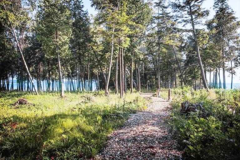 Condo  Menonaqua Beach