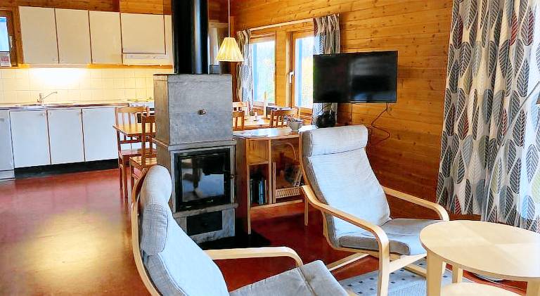 Vacation home with 2 rooms for 6 persons in Are
