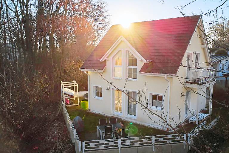 Ferienhaus mit Pool in Untergöhren, Mecklenburgische Seenplatte f&uuml;r max. 6 Personen