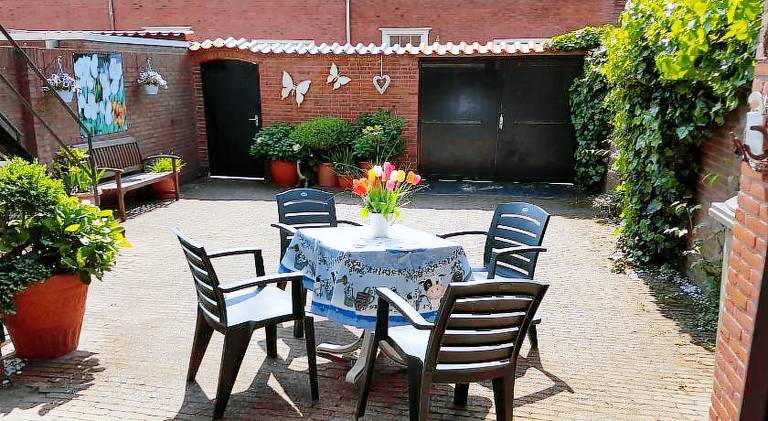 Rental apartment | Next to the beach | Dogs allowed in Zandvoort