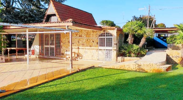 Big villa with pool | Pet-friendly — photo 3
