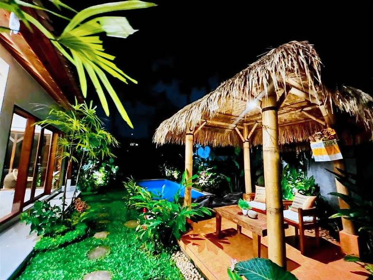Villa with patio, private pool & yard — photo 4