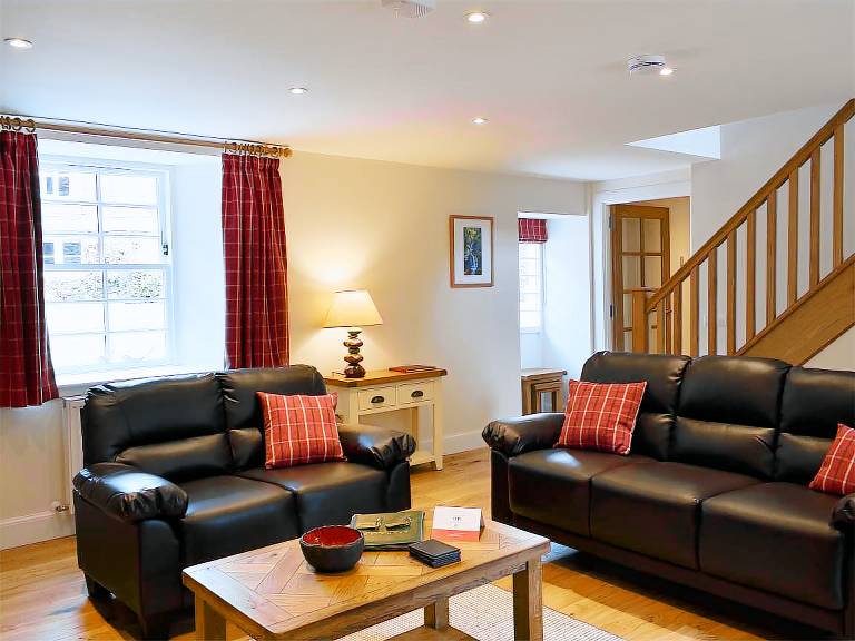 Child-friendly cottage with barbecue & garden | River view | Pets allowed — photo 4