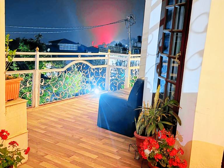 Frogs BNB Aviator's Bungalow — photo 4