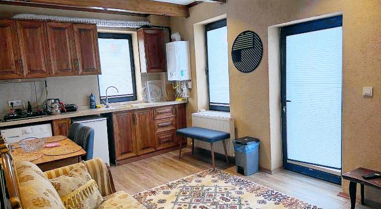 Nice holiday apartment with terrace & yard | Suitable for remote work | Pets allowed — photo 2