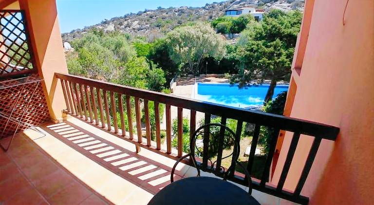 Rental apartment with pool in Olbia