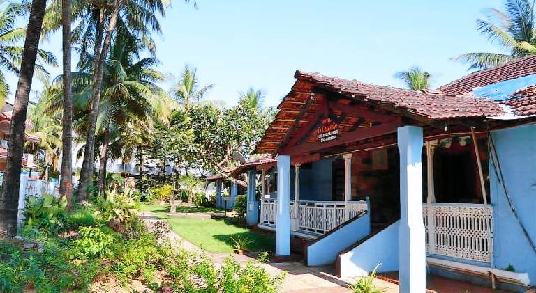 Bed and breakfast  Ozran Beach
