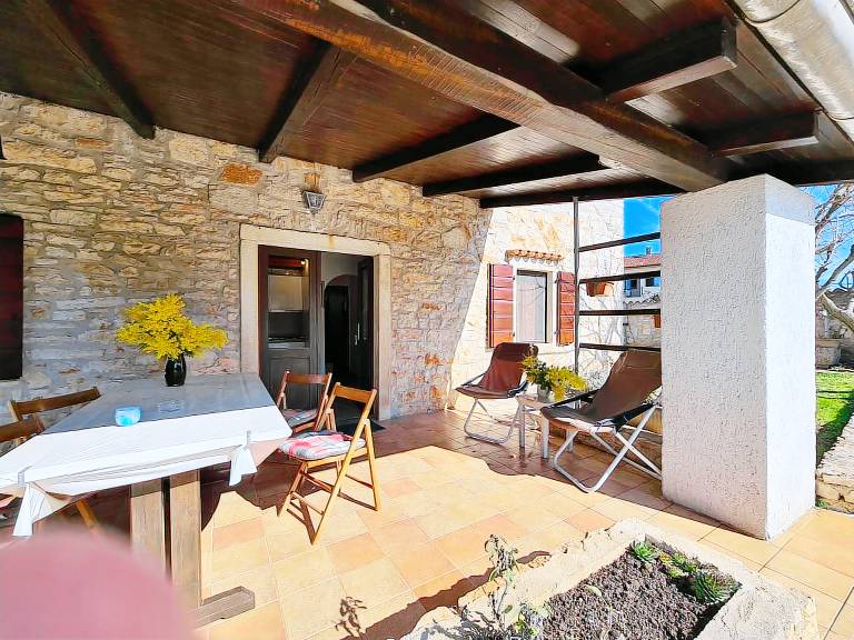 Children-friendly vacation home with patio & barbeque | Dogs allowed — photo 3