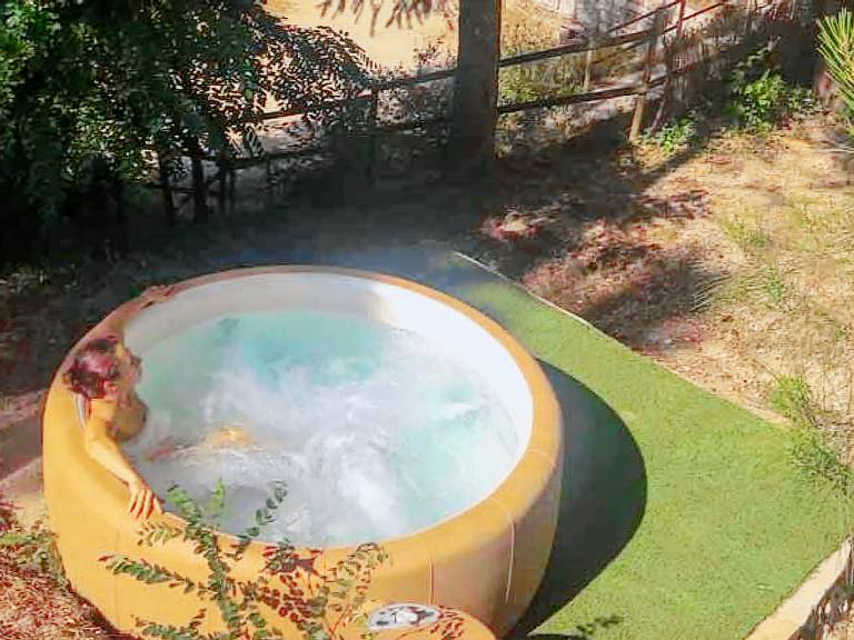 Pleasant vacation home with hot tub, heated pool & patio | Pets are welcome — photo 2