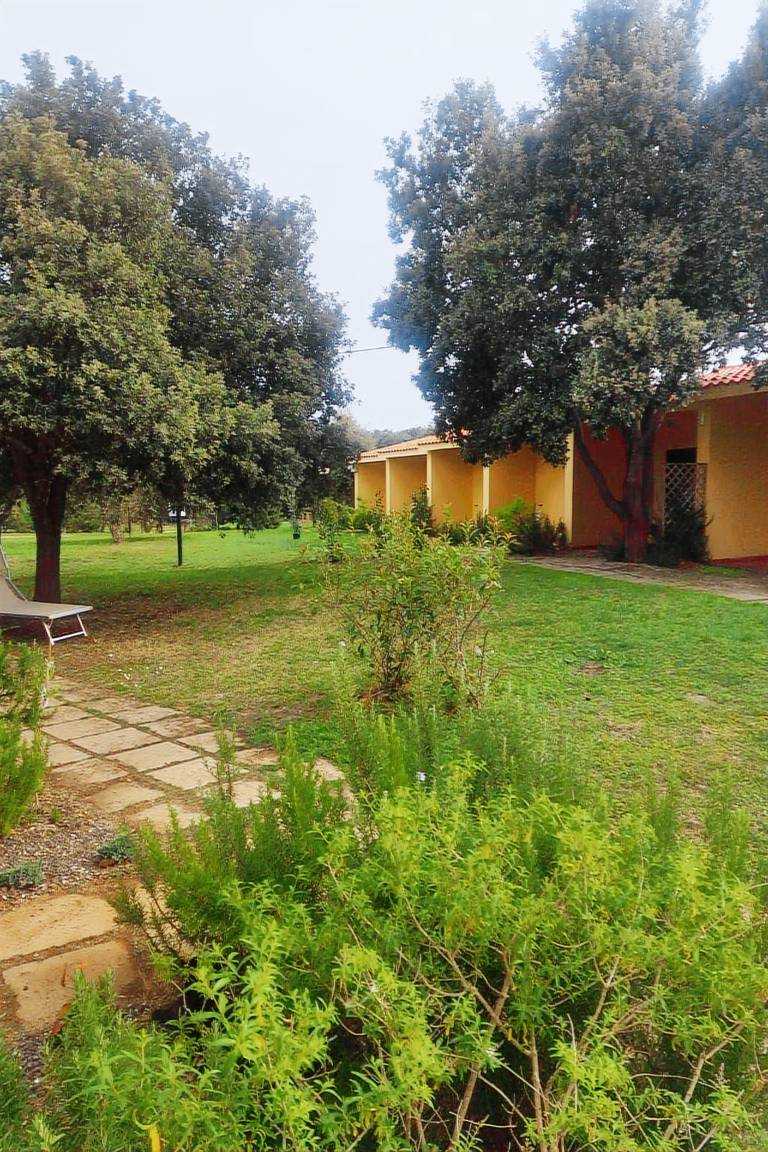 Child-friendly apartment with barbeque, garden & pool | Nature view | Pets are welcome — photo 4