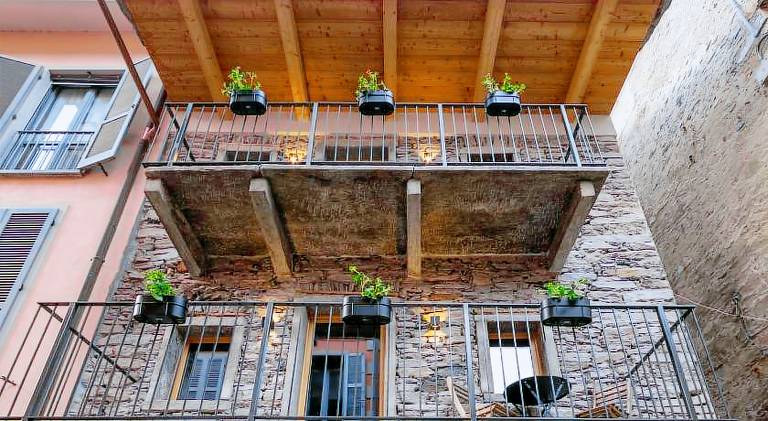 Apartment with patio in Domodossola