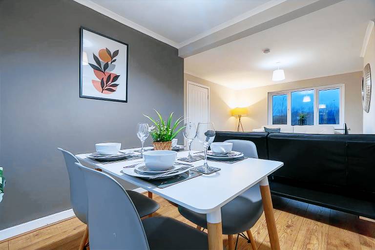 Apartment with 2 rooms for 5 persons — photo 3