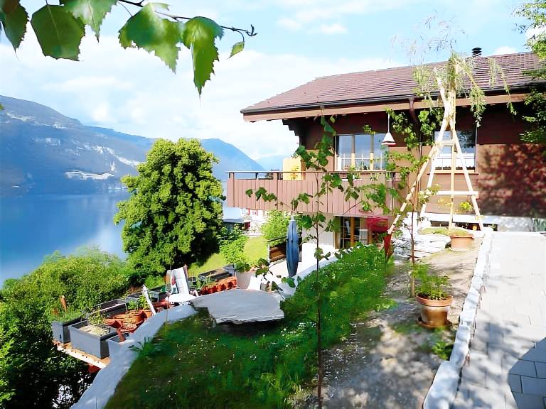 Bed & Breakfast Krattigen