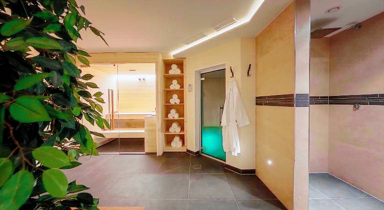 Hotel Monte44 — photo 2