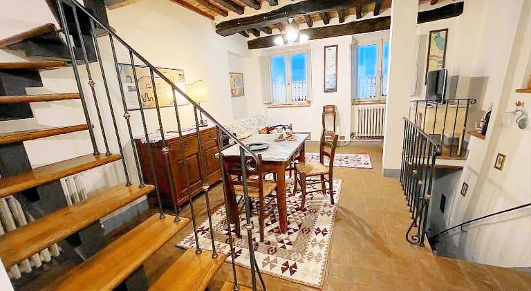 House with 2 rooms for 5 persons — photo 3