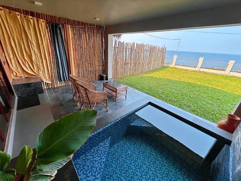 House  Varkala Beach