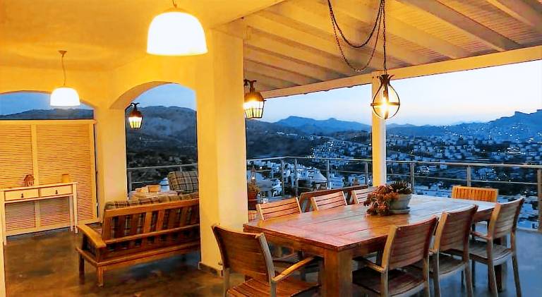 Villa with garden, private pool & patio | Good for workation — photo 4