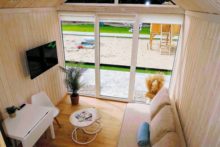 Family-oriented charming vacation home with pool & garden | Dogs allowed — photo 3