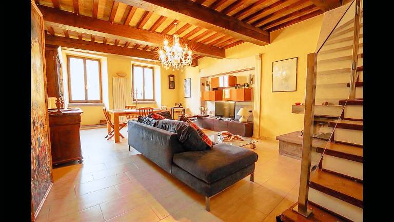 Villa with patio — photo 2