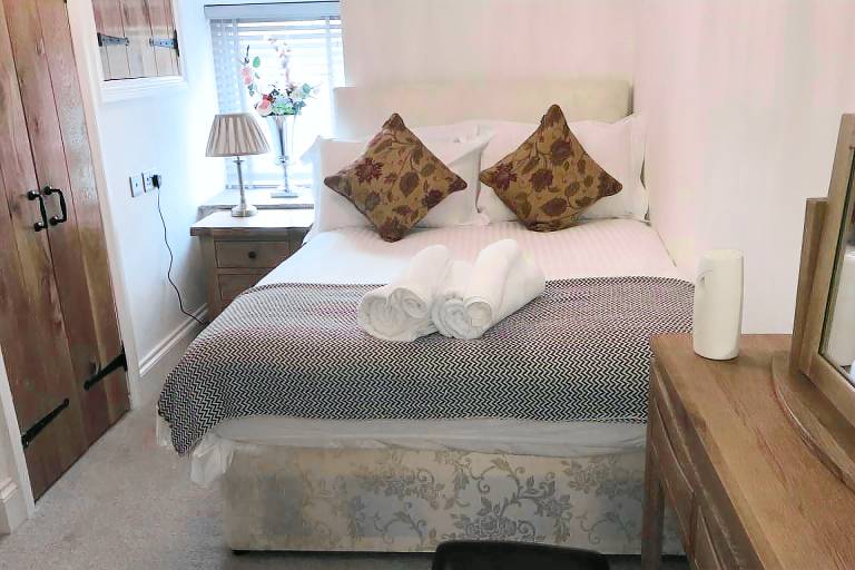 Barn-Sleeps 4-Parking-Near Alton Towers/Peak Dist — photo 3
