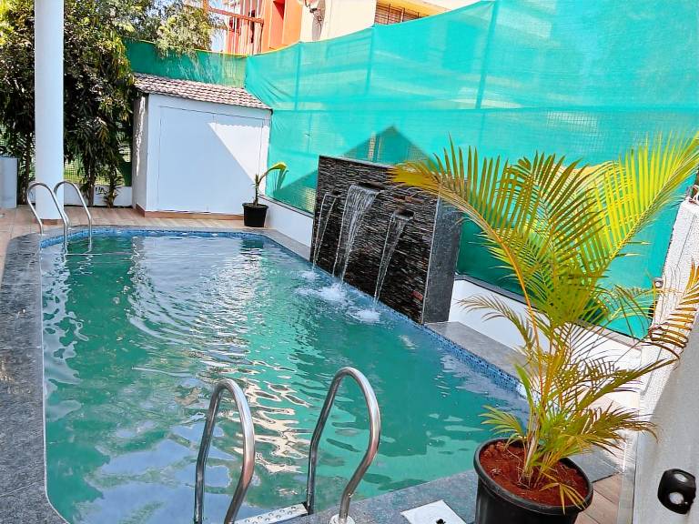 Bungalow with garden & pool | Suitable for remote work — photo 2