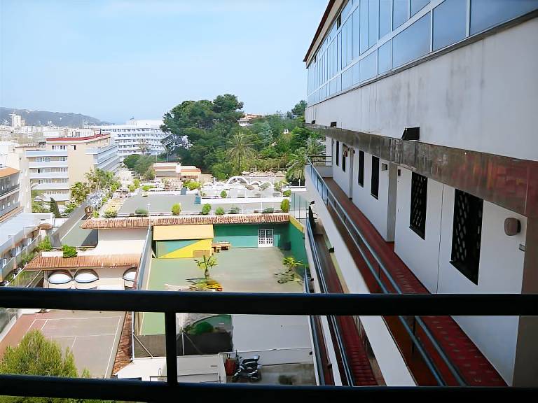 Serviced apartment | Close to the beach | Pets are welcome in Lloret de Mar