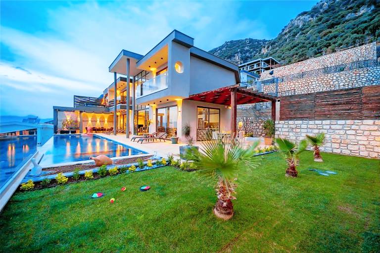 House  Bezirgan Mahallesi