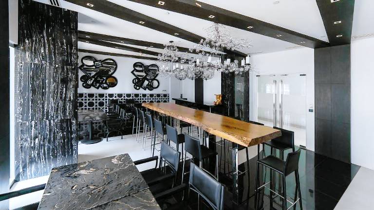 Lovely Condo Unit with Man Made Beach — photo 5