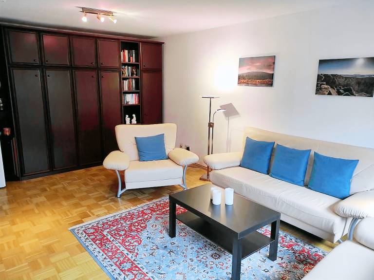 Apartment with 1 room for 4 persons — photo 3