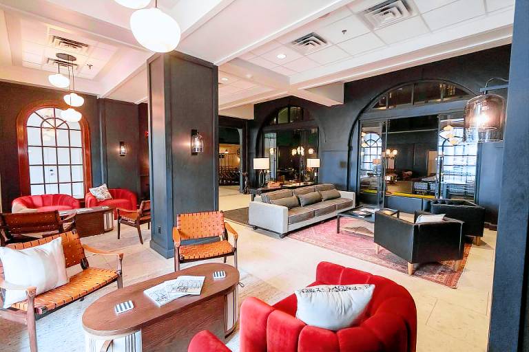 DoubleTree Suites by Hilton Lexington — photo 2