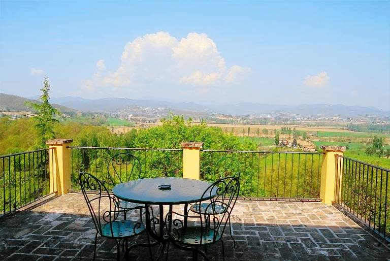 Fattoria del Cerretino: Torre Bassa — photo 5
