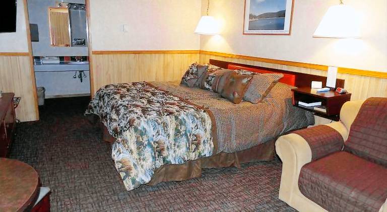 Caboose Motel — photo 2