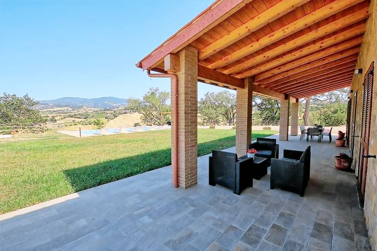Family-friendly spacious villa with private pool & yard | Dogs allowed — photo 4