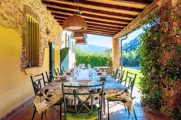 Family-oriented big villa with garden, grill & terrace | Pets allowed — photo 4