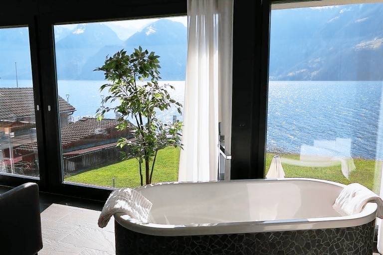 Ferienhaus in Sisikon, Morschach für max. 4 Gäste