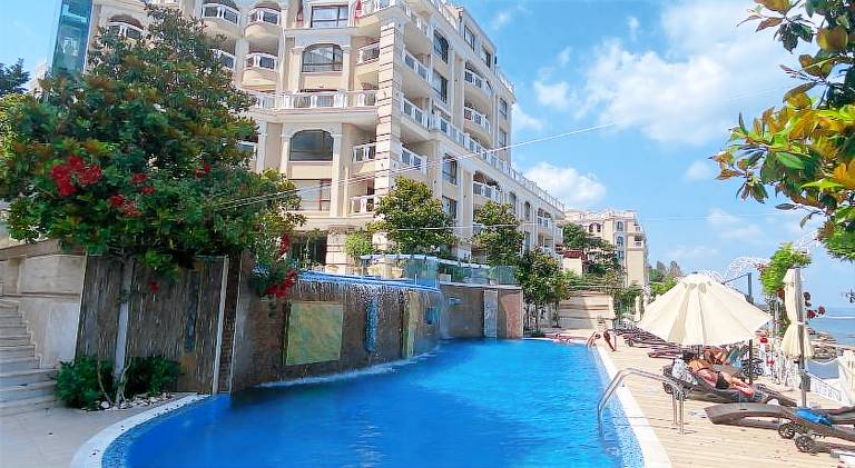 Luxurious and panoramic apartment at the beach. — photo 4