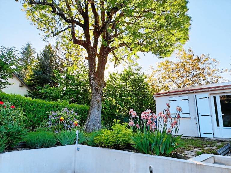 Fully equipped gite with terrace, barbeque & yard | Dogs allowed — photo 3