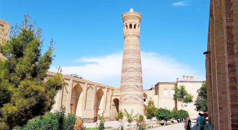 Minorai Xurd in Bukhara