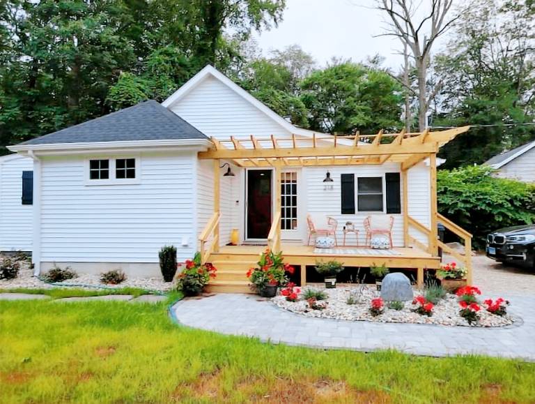 Cottage Storrs