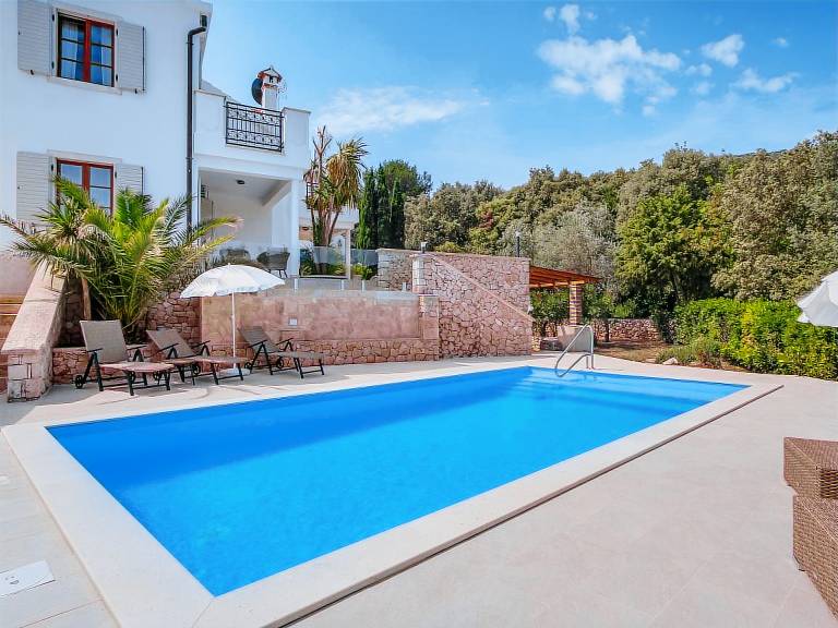 Villa Valerie with pool and sea view near beach — photo 3