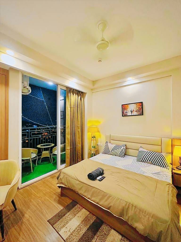 House | Pets allowed in Noida